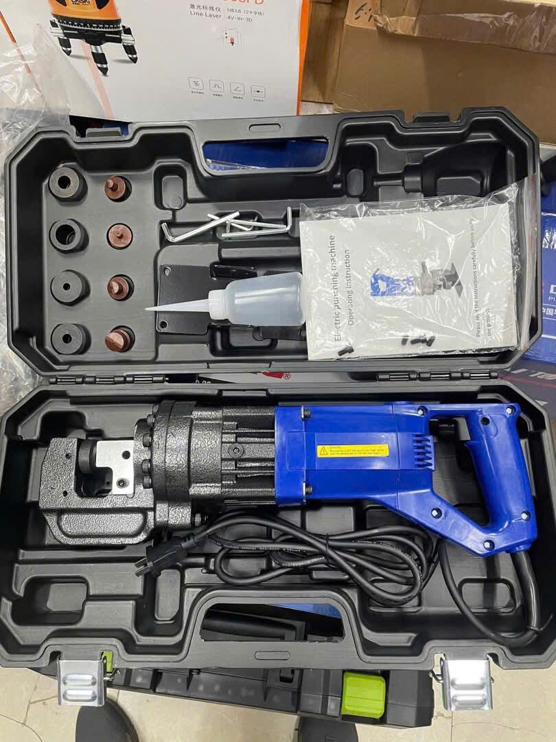 Máy Đột Thủy Lực V - Thép dày 6mm - họng 3.5cm